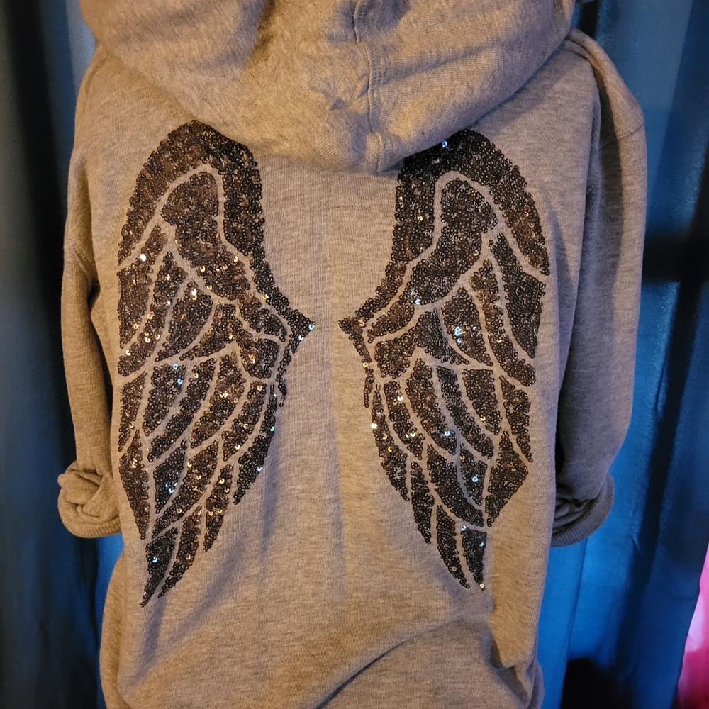 VICTORIAS SECRET ANGEL HOODIE Medium 💕